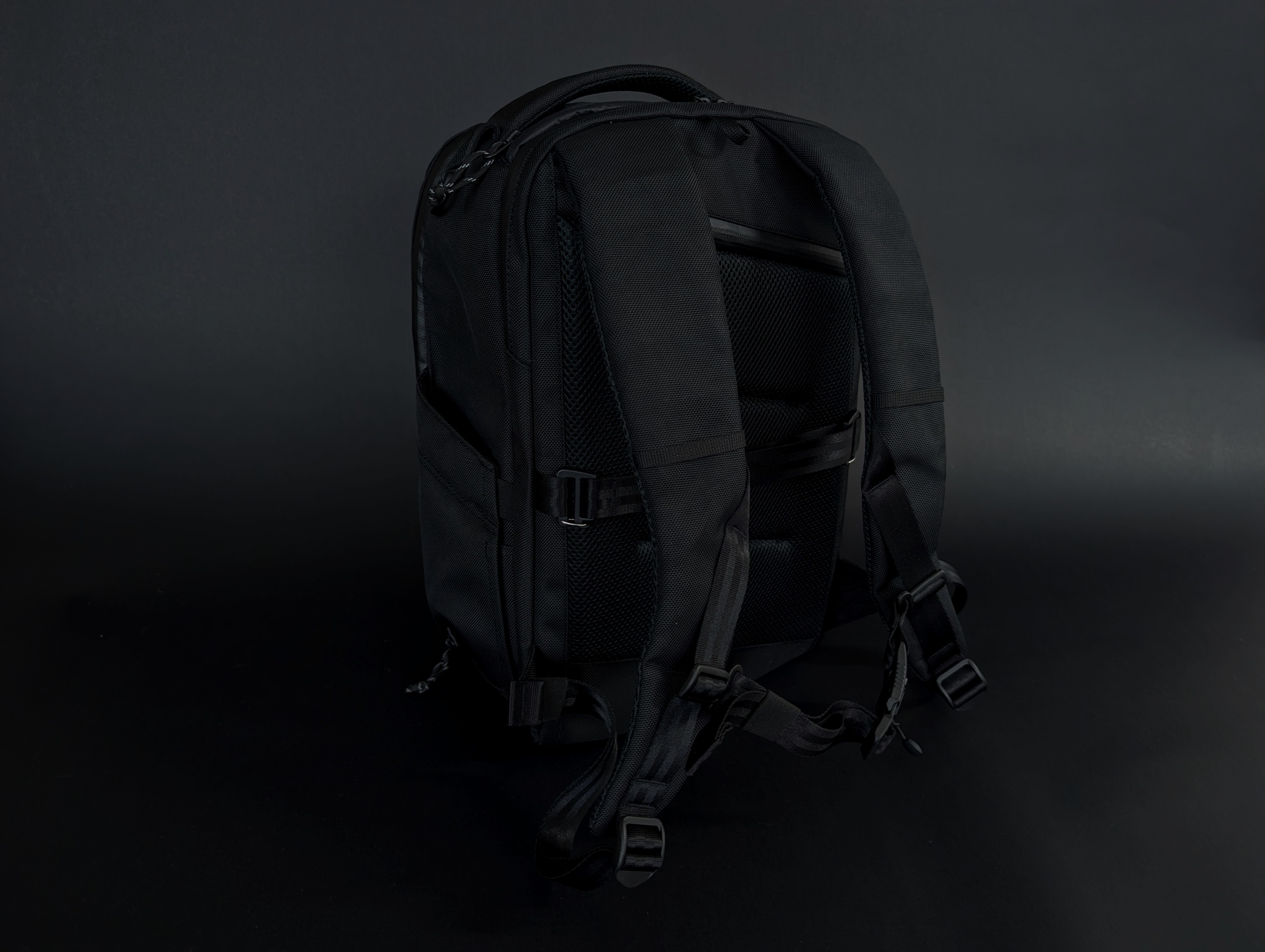 Shoulder straps