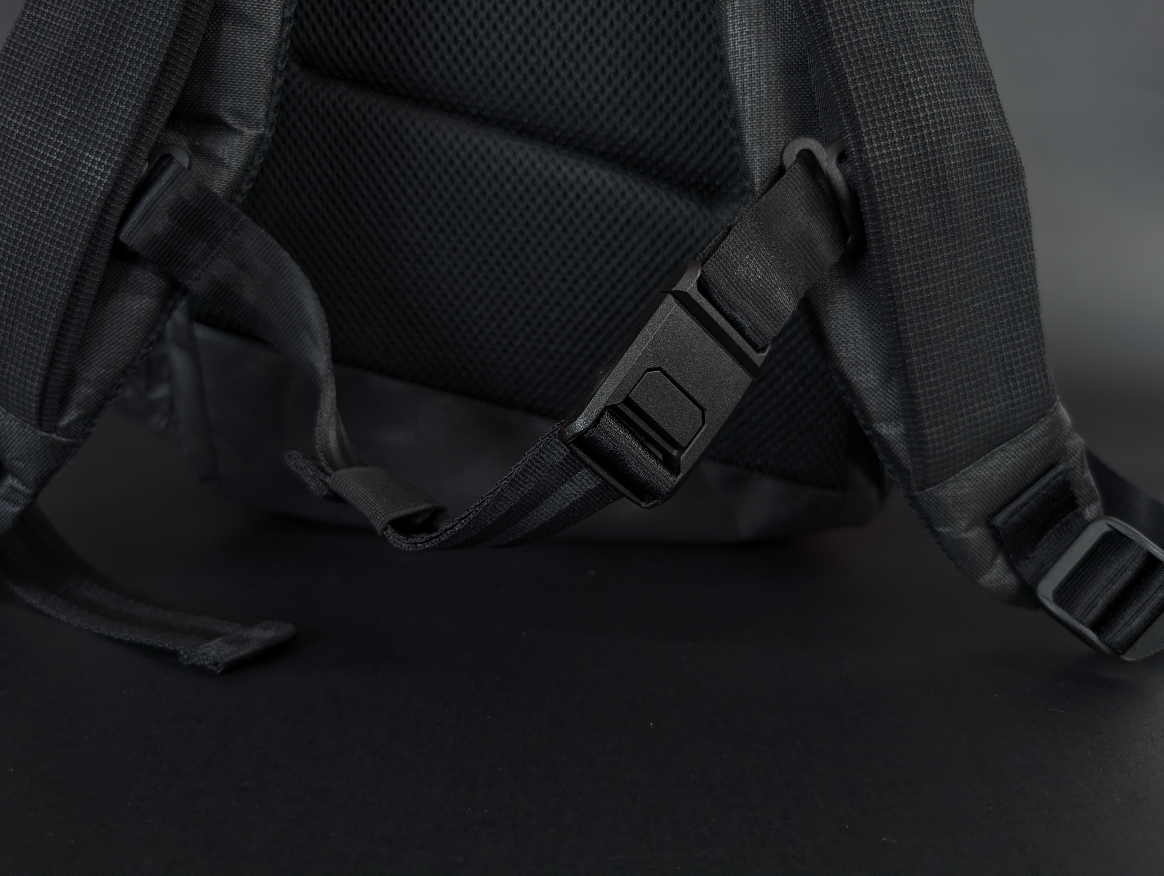 Shoulder straps